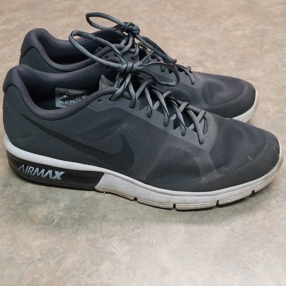 Nike air max